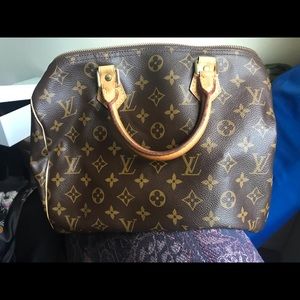 Louis Vuitton Speedy 30